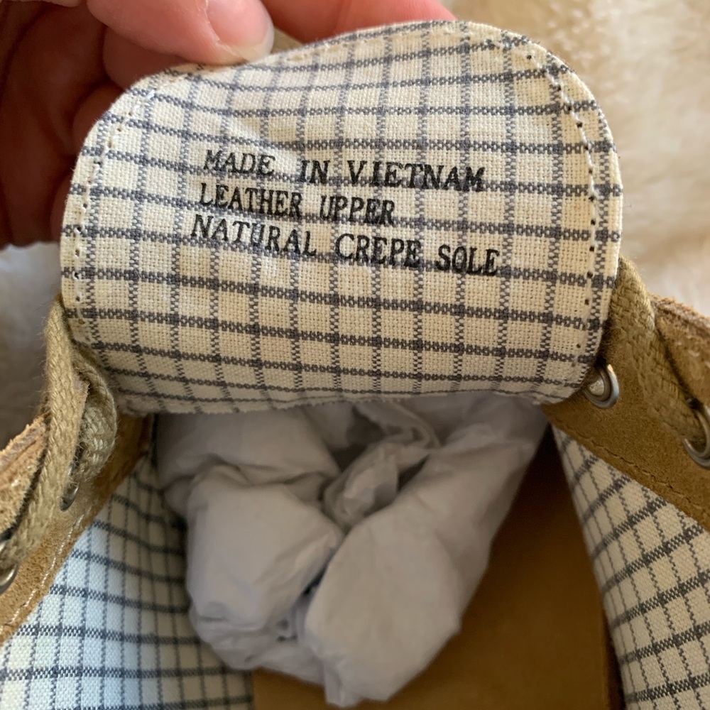Clarks Women's Light Tan Suede Desert Boots - Picture 9 of 10